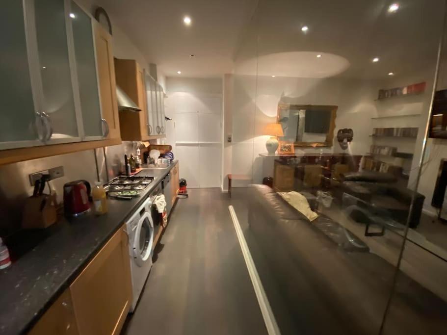 Large Studio Flat In Kensington London Exterior foto